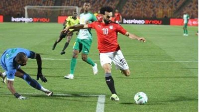 تعليق مثير من شوبير عن إلغاء معسكر منتخب مصر الأول