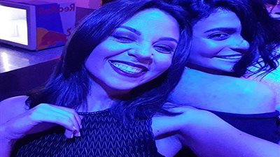 وصلة رقص بين مريم الخشت وأسماء جلال من حفل زفاف محمد فراج وبسنت (فيديو)