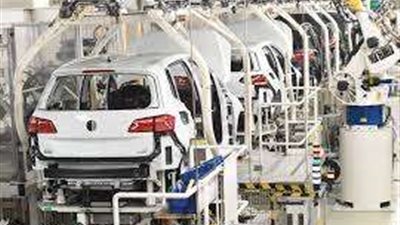 «النقل» و«التجارة» يبحثان استراتيجة قومية لصناعة السيارات وعربات السكك الحديدية