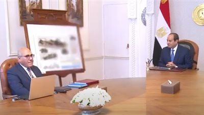 الرئيس يجتمع بوزير العدل ورئيس مجلس إدارة الهيئة العربية للتصنيع.. فيديو