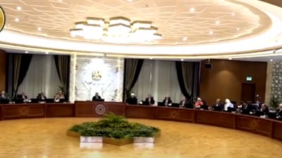 أستاذ استثمار: القرارات التي أصدرها الرئيس هدفها رفع العبء عن المواطن.. فيديو