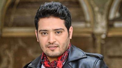 الملحن والمطرب أحمد زعيم يرزق بمولودته 