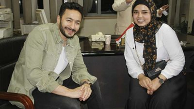 حمادة هلال: تشبيهي بـ أحمد زكي فخر لي.. و