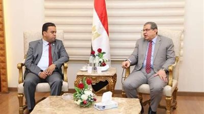 وزير القوى العاملة يستقبل وزير العمل الليبي في بداية زيارته للقاهرة