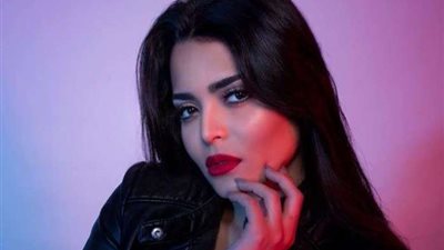 بفستان  Cut.. تعرف على سعر آخر إطلالة لأسماء جلال (صور)