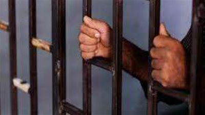 حبس المتهم بقتل سيدة وإلقاء جثتها في مجرى مائي بأسيوط