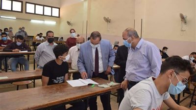 2703 طالبًا بجامعة سوهاج يواصلون امتحانات نهاية العام بكليتي الهندسة وتكنولوجيا التعليم