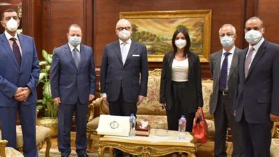 النائب العام يسلم السفير الإيطالي تصرُّف النيابة العامة في قضية وفاة ريجيني