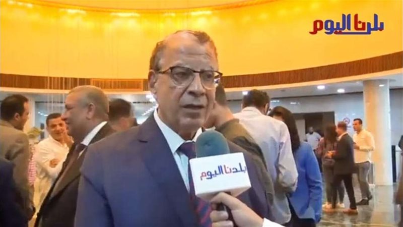 الخبير المصرفي محمد