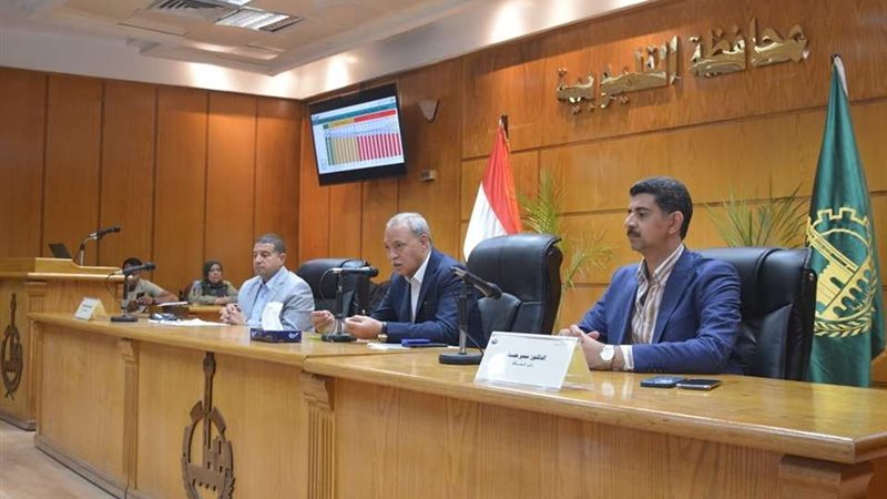 محافظ القليوبية يتابع
