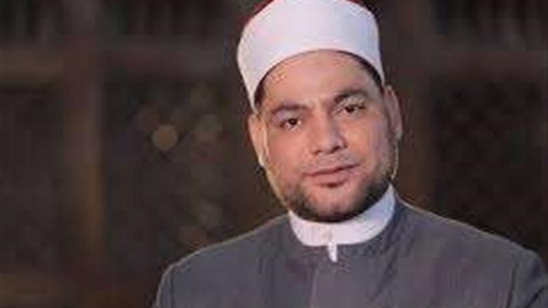 الدكتور مصطفى عبد