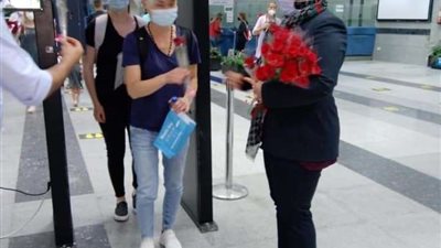 مطار الغردقة الدولى يستقبل أولى الرحلات الجوية لشركة مصر للطيران قادمة من براغ