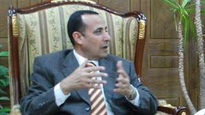 محافظ شمال سيناء يستقبل أكبر قافلة منافذ متحركة لوزارة الزراعة