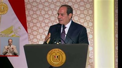 السيسي يهنئ الشعب المصري والأمة الإسلامية بالمولد النبوي الشريف