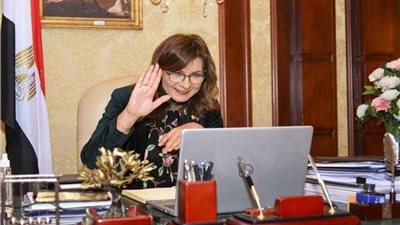 وزيرة الهجرة تبحث مع شباب الدارسين بالخارج مشاركتهم في مبادرة 