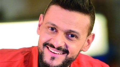 رامز جلال يهنئ الأمة الإسلامية بالمولد النبوي الشريف