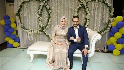 الرائد عيد علاء يهنئ شقيقته بمناسبة خطوبتها