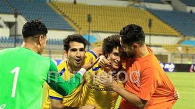 الإسماعيلي يكتسح غزل المحلة بثلاثية