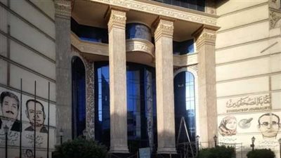 «الصحفيين» تُحيل عبدالرؤوف خليفة للتحقيق وتعفيه من رئاسة لجنة الإسكان