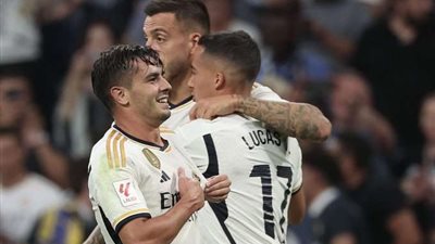 شوط مثير.. ريال مدريد يتقدم على لاس بالماس بهدف نظيف 