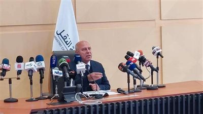 مستجدات المشروعات القومية المختلفة التي تنفذها الدولة