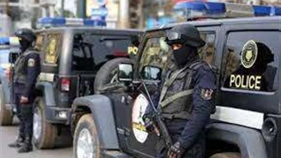 حملة أمنية لضبط الخارجين عن القانون بأسوان ودمياط