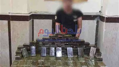 بقيمة 1.4 مليون جنيه.. إحباط محاولة عاطل ترويج 200 طربة حشيش بكفر الدوار