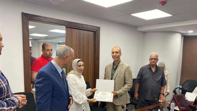 أثناء التكريم