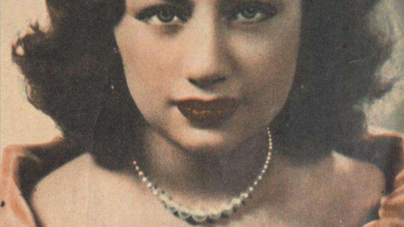 الفنانة نجاح سلام