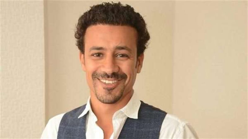 الفنان أحمد داود