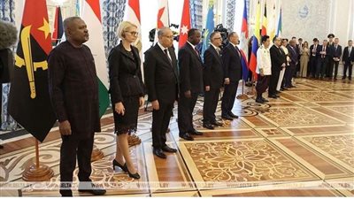 السفير المصري يقدم أوراق الإعتماد للرئيس البيلاروسي