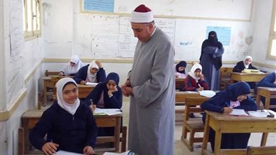 انطلاق امتحان الفقة للثانوية الأزهرية 2021 أدبي