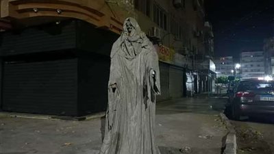 القبض على صاحب تمثال 