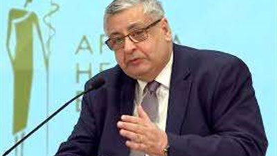 رئيس جامعة بنها يُشيد بدخول الجامعة ضمن تصنيف 