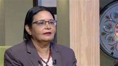 خاص|خبيرة تربوية: تطالب بتغير المناهج الاعدادية  عبر خبراء مصريين وليس من الخارج