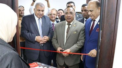 رئيس هيئة قضايا الدولة يفتتح وحدات التحول الرقمي بفروع الهيئة في الإسكندرية