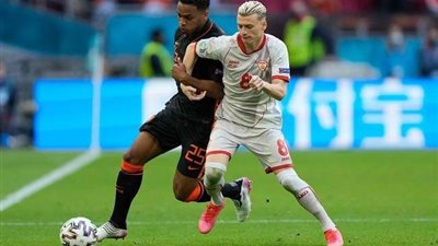 هولندا تعبر إلى دور الـ 16 بعد فوزها بثلاثية على مقدونيا الشمالية في 