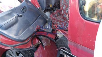 إصابة 10 أشخاص فى حادث انقلاب سيارة بطريق منقباد أسيوط