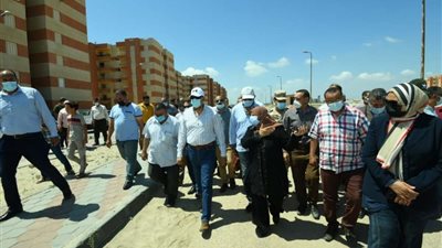 محافظ الدقهلية يتفقد تطوير ورفع كفاءة محطات رفع الصرف الصحي لمنطقة 15 مايو