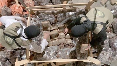 لبنانيو إفريقيا.. كيف يتم تهريب المخدرات للقارة السمراء؟