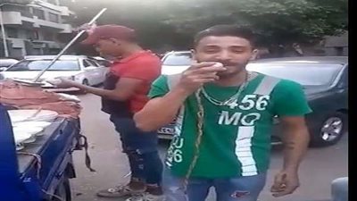 إسلام بائع البليلة يتحدى شاكوش و بيكا فى الشعبي | فيديو