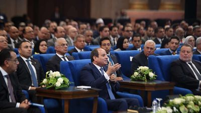 عاجل| السيسي: تريليون جنيه تكلفة استصلاح 4 ملايين فدان