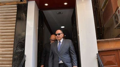 محافظ أسيوط يواصل جولاته الميدانية للتأكد من تنفيذ المبادرات الرئاسية بقطاع الصحة