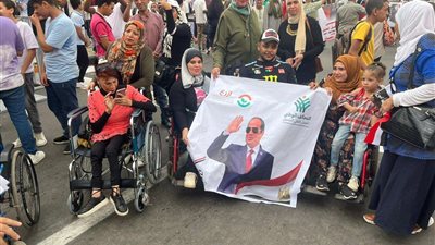 أصحاب القدرات الخاصة يشاركون في مسيرات للمطالبة بترشح الرئيس السيسي في الانتخابات الرئاسية 2024