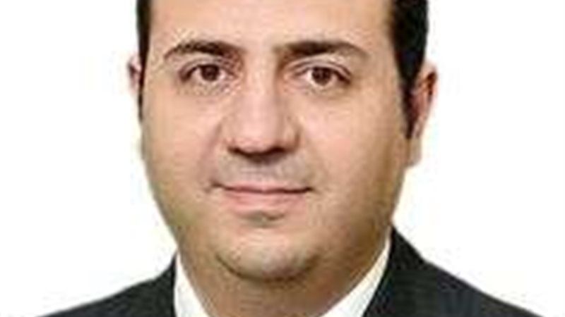 الدكتور إسلام جمال