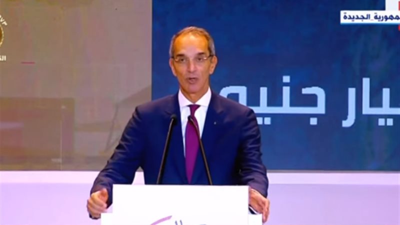 وزير الاتصالات