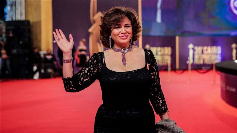 الفنانة إلهام شاهين