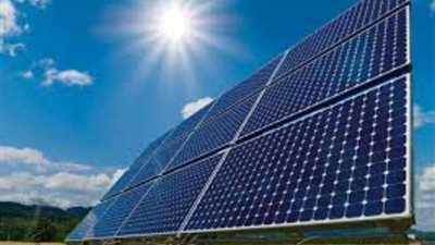 مصر تتجه نحو الطاقة الشمسية بالمدن الجديدة.. وخبير: مصر تحتل موقعًا متميزًا بين الدول