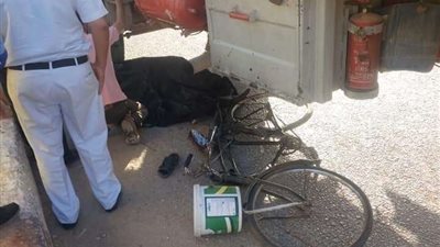 مصرع شخص تحت عجلات سيارة نقل في أسيوط