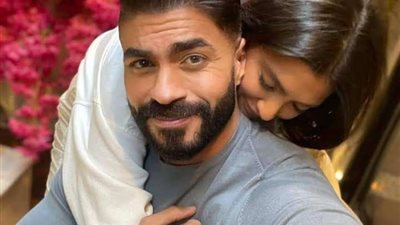 خالد سليم يثير الجدل بنشره صورة له.. تعرف علي السبب